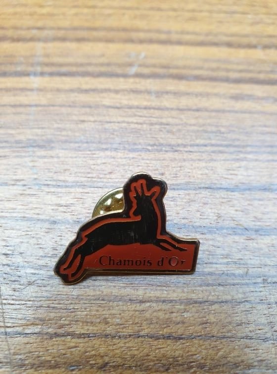 Pin Chamoix d'Or, Verzamelen, Speldjes, Pins en Buttons, Ophalen of Verzenden