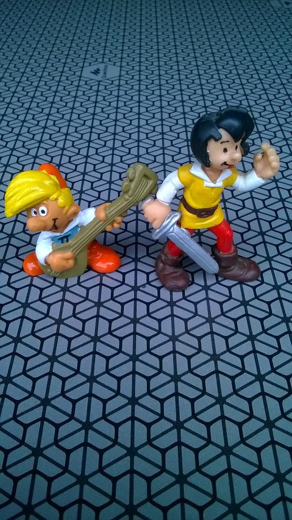 Jehan et Pirlouit unis - 2.0498 + 2.0499, Enlèvement ou Envoi, Utilisé, Différents Schtroumpfs, Poupée, Figurine ou Peluche