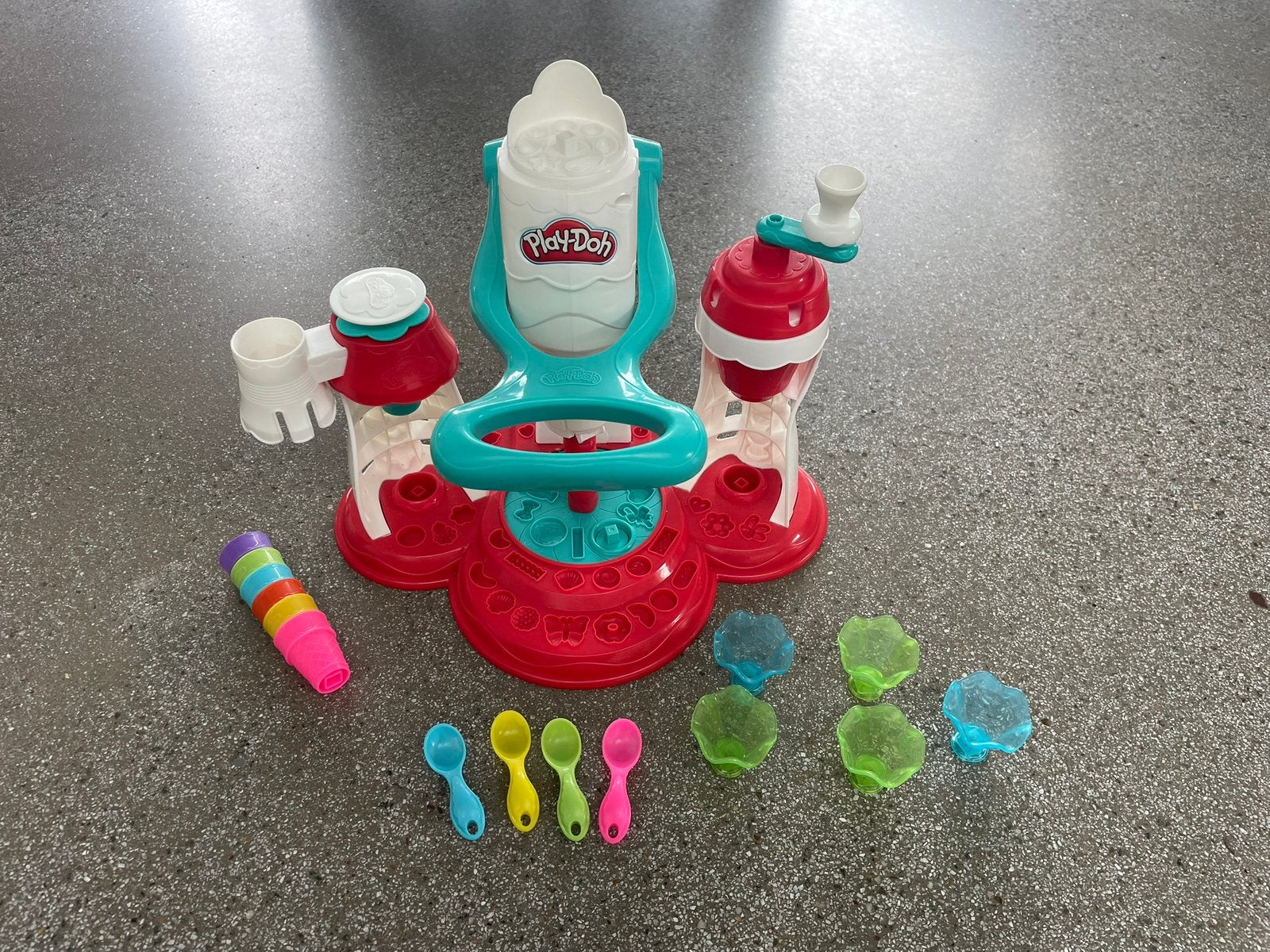 Play-Doh, Kinderen en Baby's, Speelgoed | Educatief en Creatief, Ophalen, Gebruikt