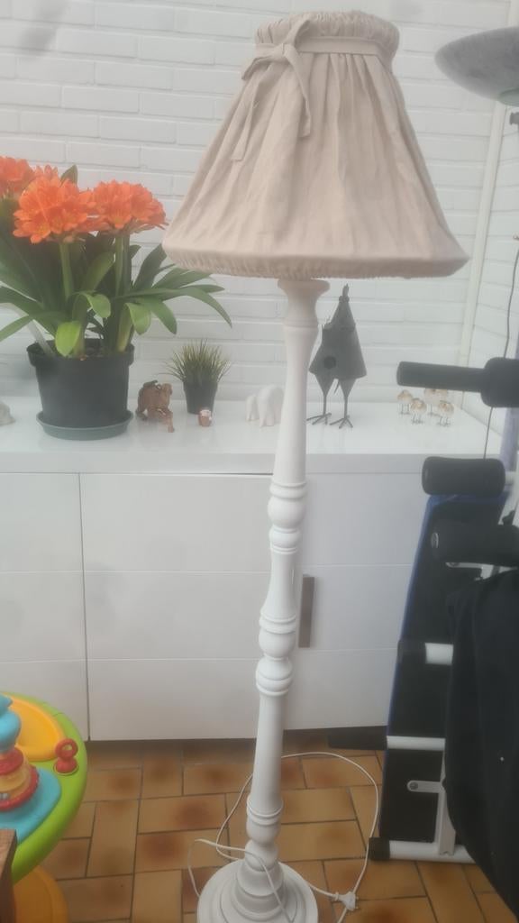 Mooie landelijke lamp., Ophalen