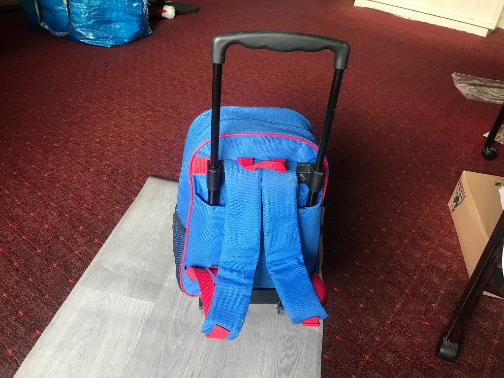 Sacs à dos (SPIDER-MAN) à Roulettes., Envoi, Utilisé