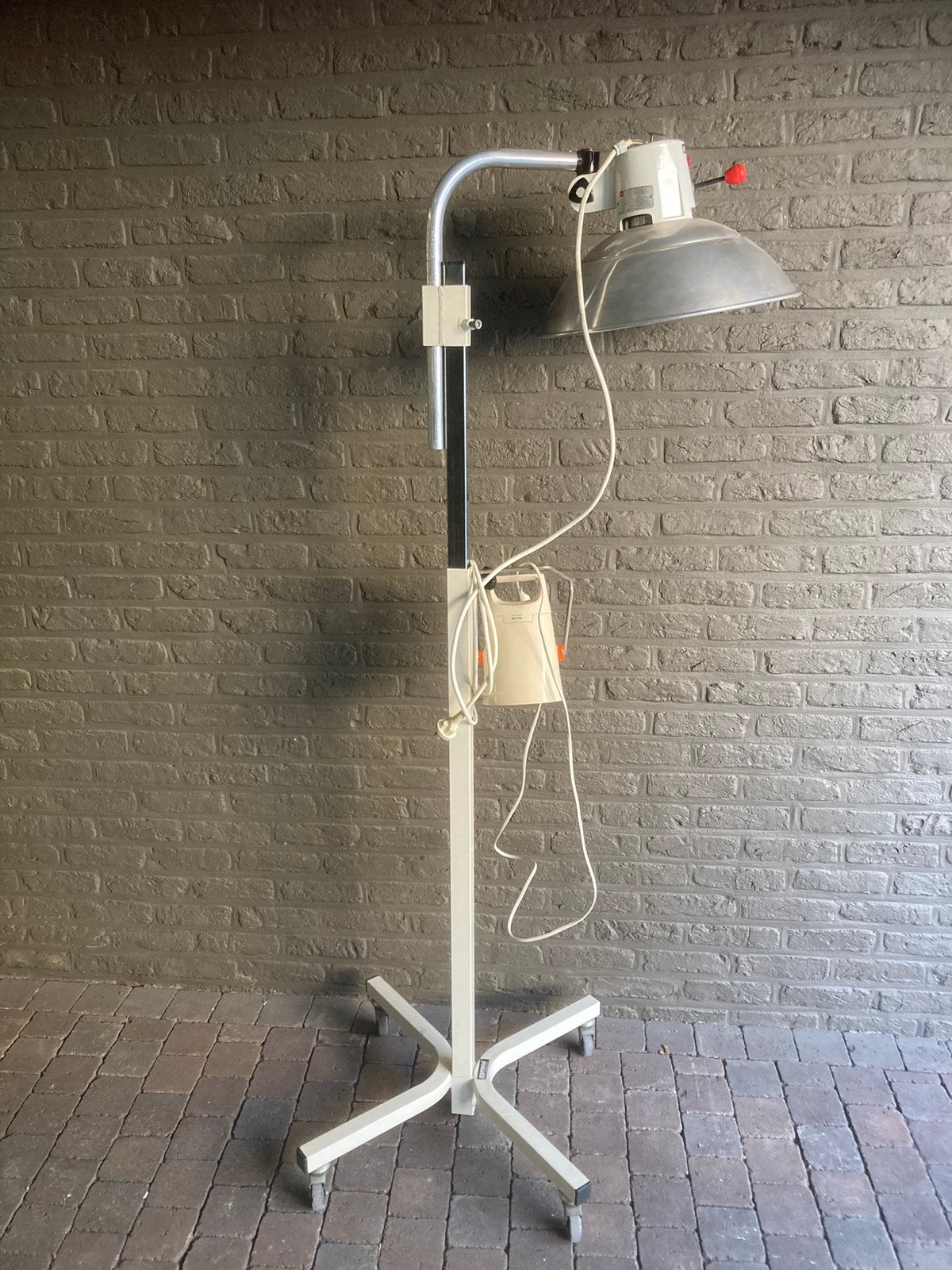 Infra rood lamp, Ophalen, Zo goed als nieuw
