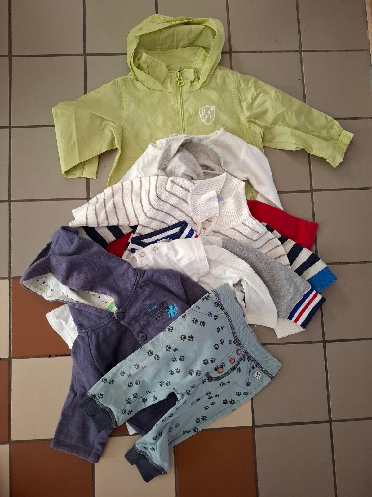 Gratis jongenskleding maat 68, Kinderen en Baby's, Babykleding | Maat 68, Ophalen
