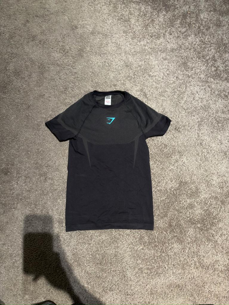 Gymshark ONYX V5, Kleding | Heren, T-shirts, Ophalen, Zo goed als nieuw, Maat 46 (S) of kleiner, Zwart