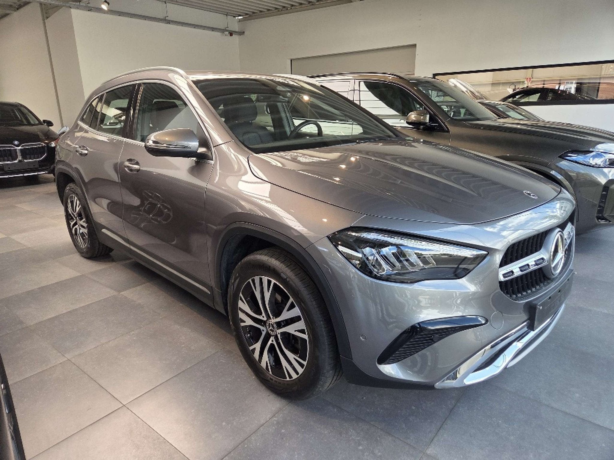Mercedes-Benz GLA 250 GLA 250 e PHEV Urban-/Progressive-pakk, Auto's, Automaat, Zwart, 4 cilinders, Leder