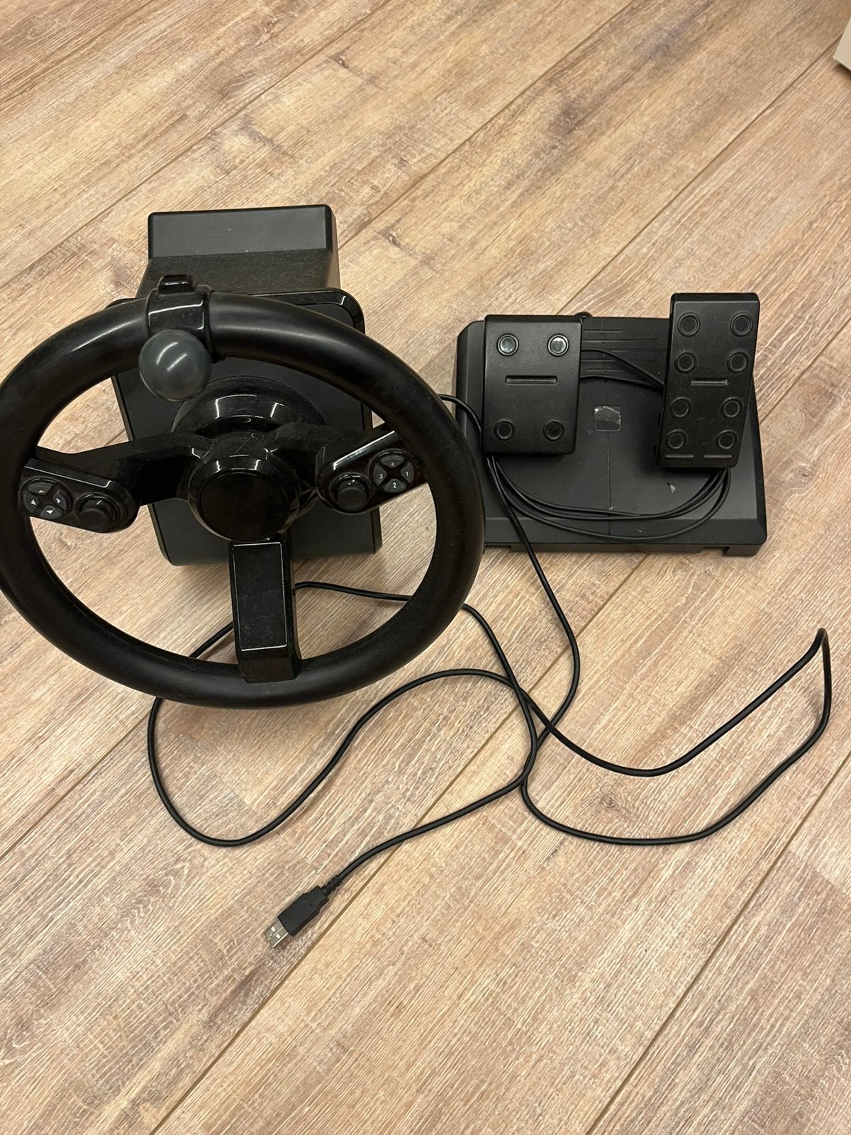 Stuur pedalen en bediening ( joystick en knoppen bord ), Computers en Software, Ophalen, Gebruikt