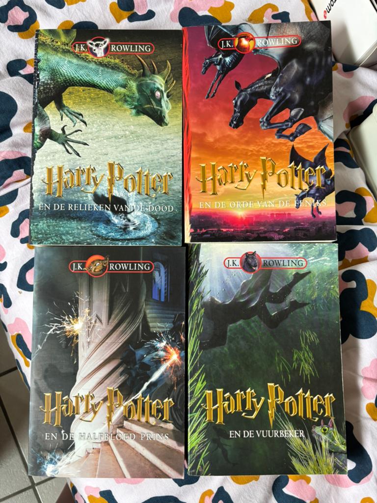 4 harry potter boeken., Livres, Enlèvement, Comme neuf