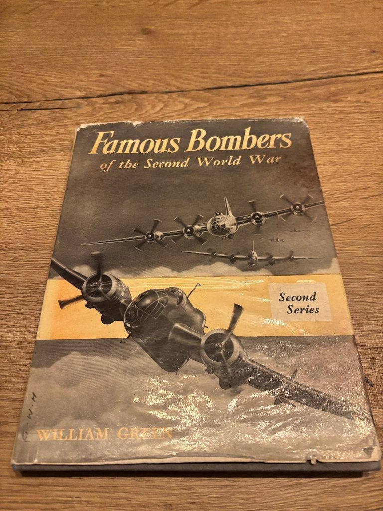 Famous Bombers of the Second World War WW2, Boeken, Ophalen of Verzenden, Tweede Wereldoorlog, Gelezen, Luchtmacht