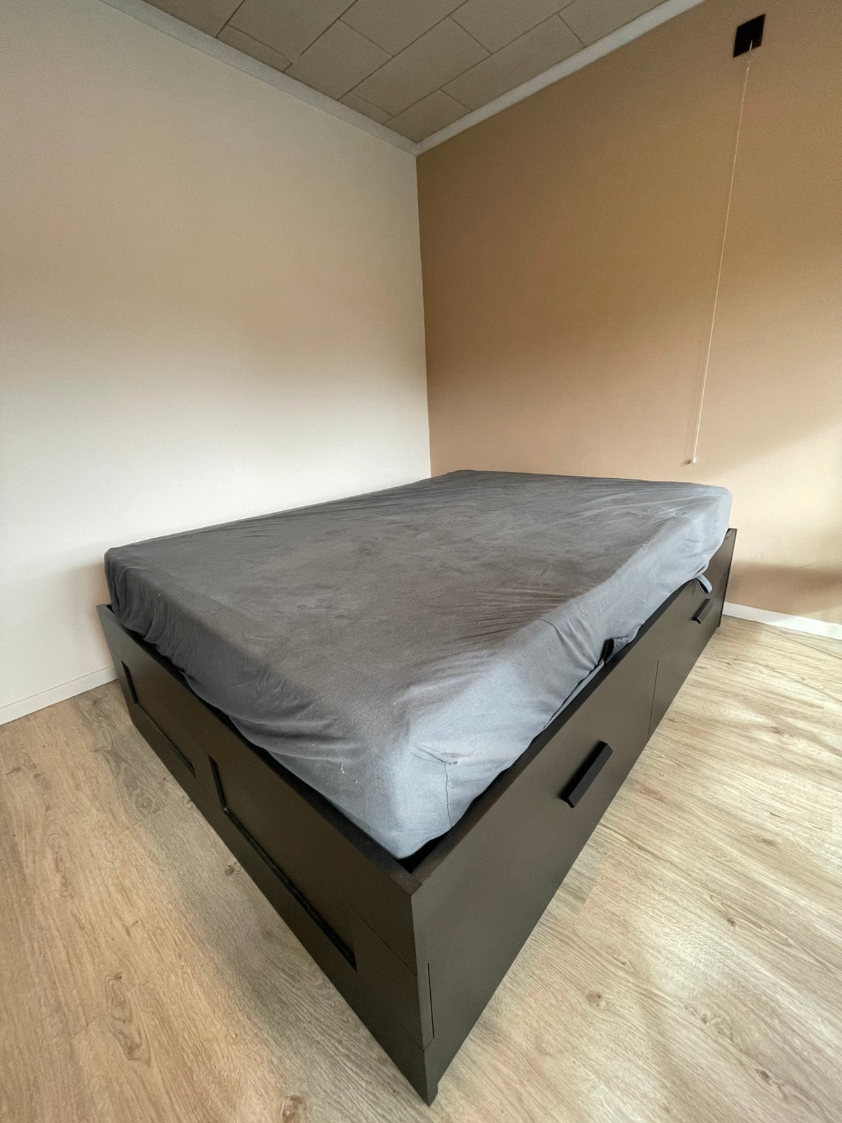 IKEA BRIMNES bed + lattenbodem, Maison & Meubles, Chambre à coucher | Lits boxsprings, Enlèvement, Comme neuf