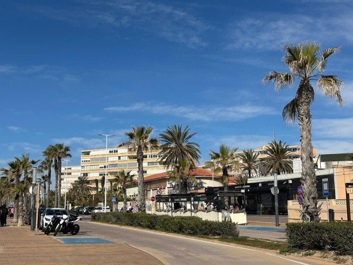 PENTHOUSE OP 100 METER VAN HET STRAND, Immo, Étranger, Espagne, Appartement, Ville