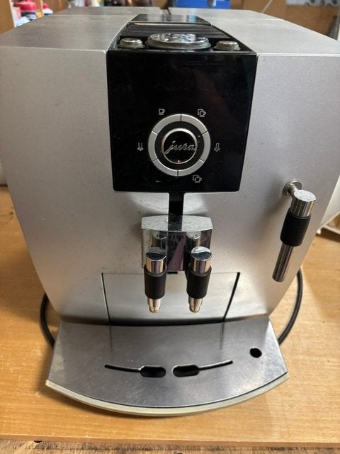 jura Impressa J5 voor onderdelen, Electroménager, Accessoires de machine à café, Enlèvement, Ne fonctionne pas, Jura, Autres types