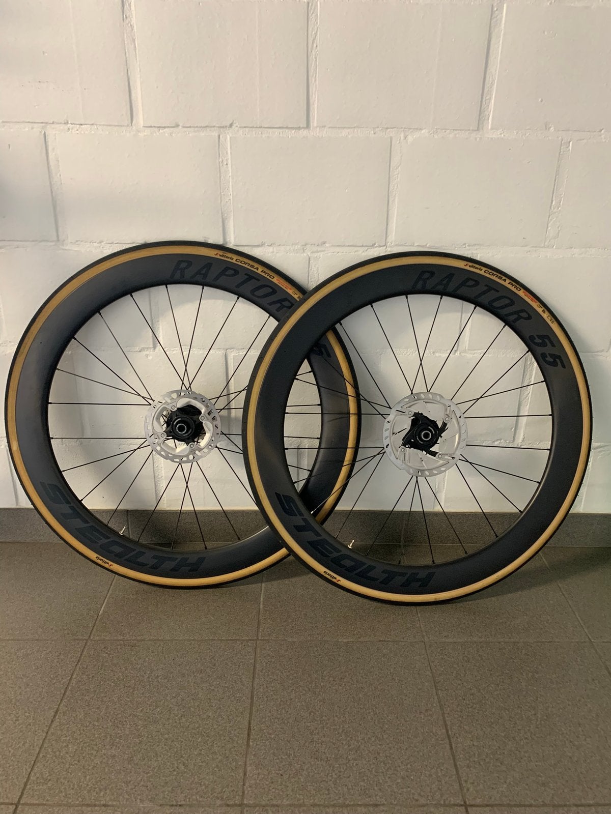 Stealth Raptor 55 Carbon wielen in nieuwstaat!!, Fietsen en Brommers, Ophalen, Zo goed als nieuw