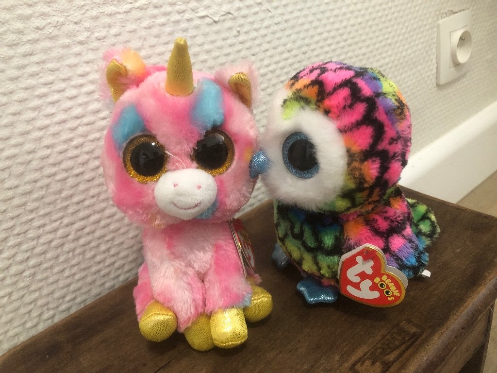 Un câlin, Enfants & Bébés, Jouets | Peluches, Overige karakters, Enlèvement, Neuf, Licorne