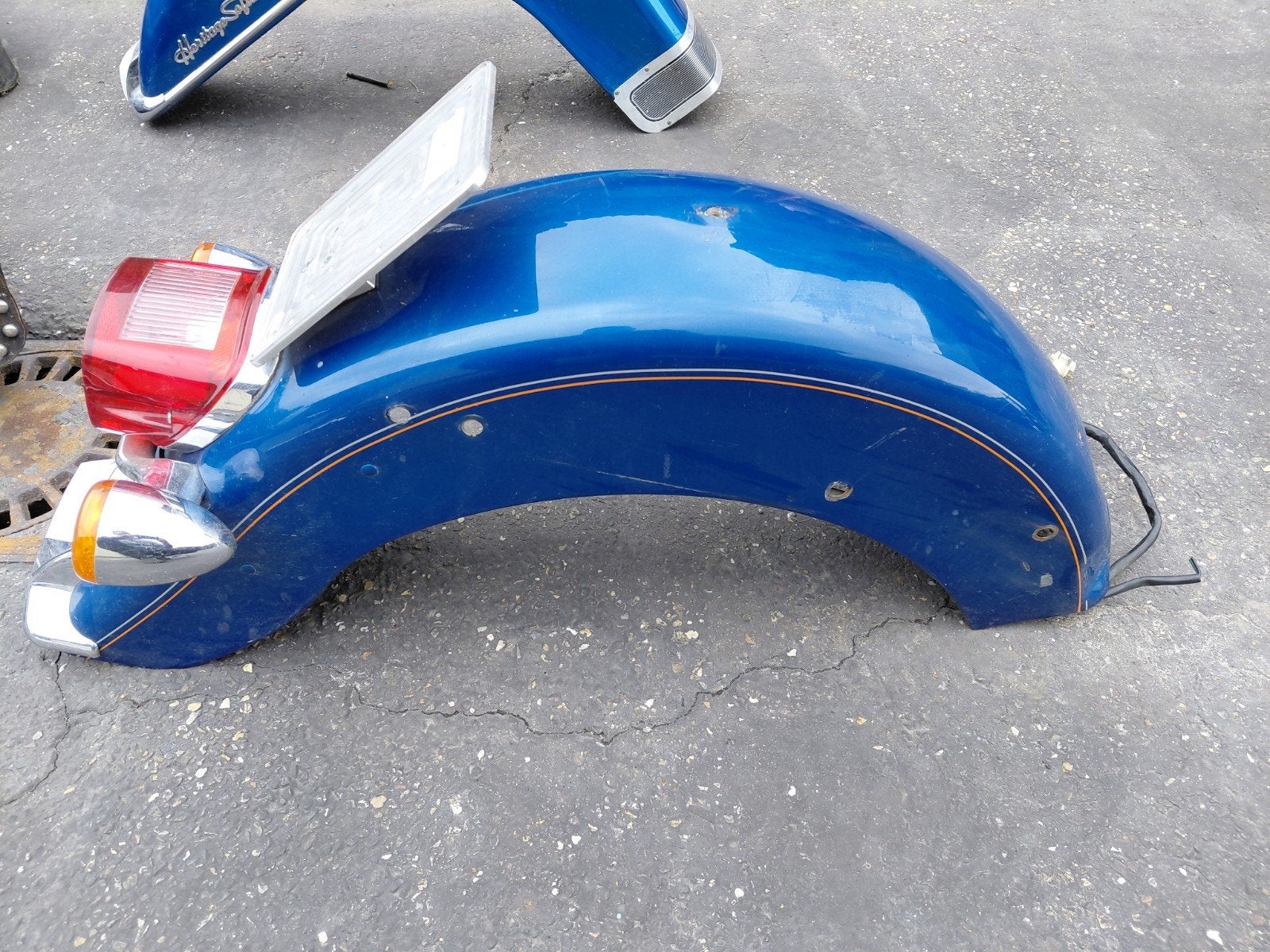 Voor en achterspatbord heritage softail, Ophalen