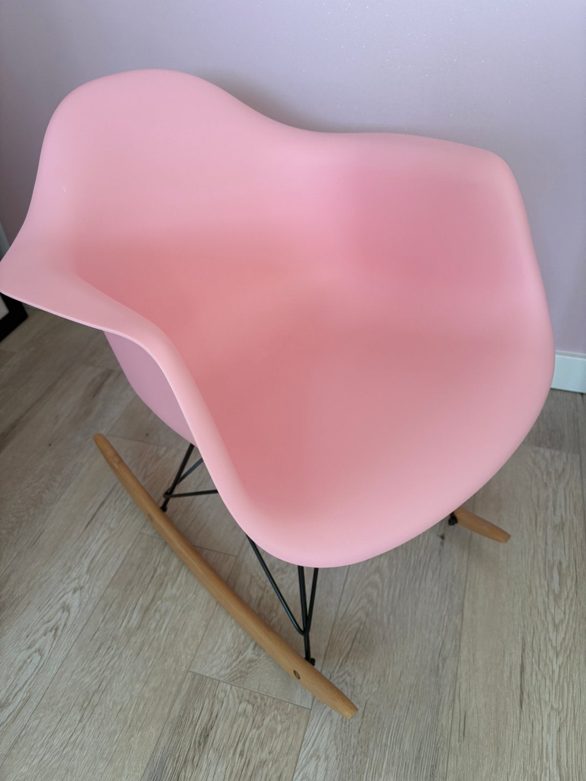 Chaise a bascule Design style Charles Eames, Enlèvement, Comme neuf, Une