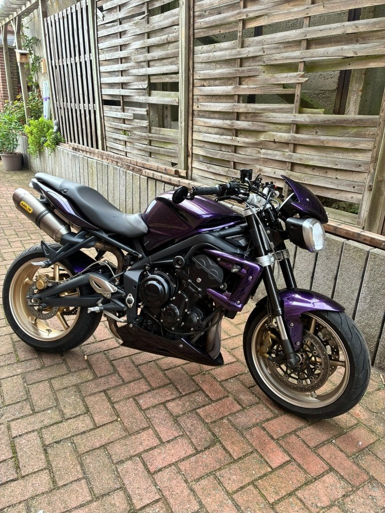 Triumph Street Triple, 675 cc, Occasion, Motorrijbewijs A, 3 cilinders
