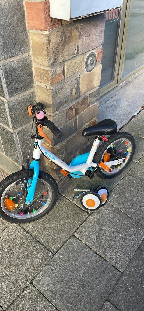 kinderfiets 14inch, Fietsen en Brommers, Ophalen, Zijwieltjes, Gebruikt, B-twin Decathlon