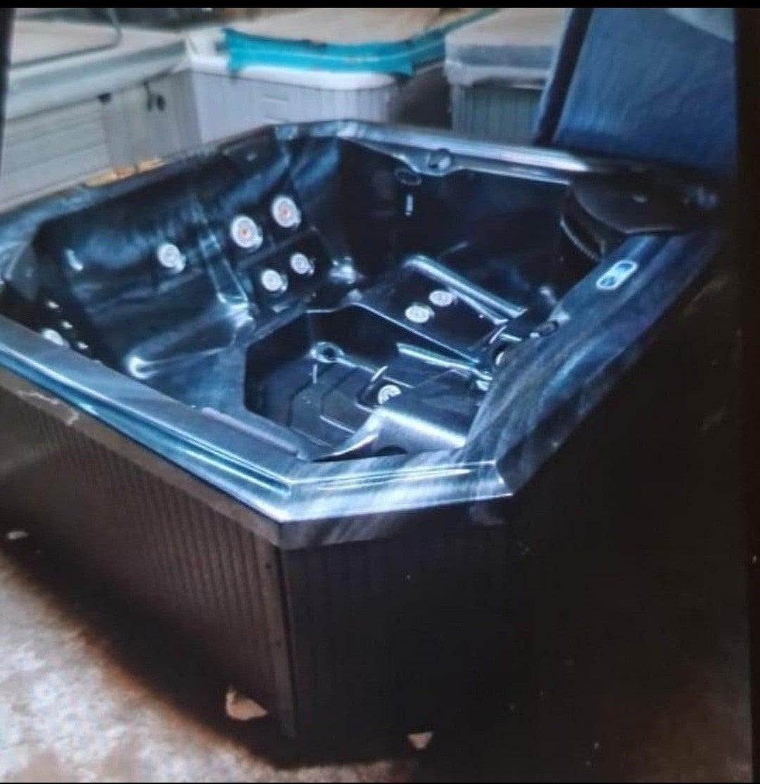 Jacuzzi=>>Modèle de démonstration ! LIVRAISON ET INSTALLATIO, Enlèvement ou Envoi