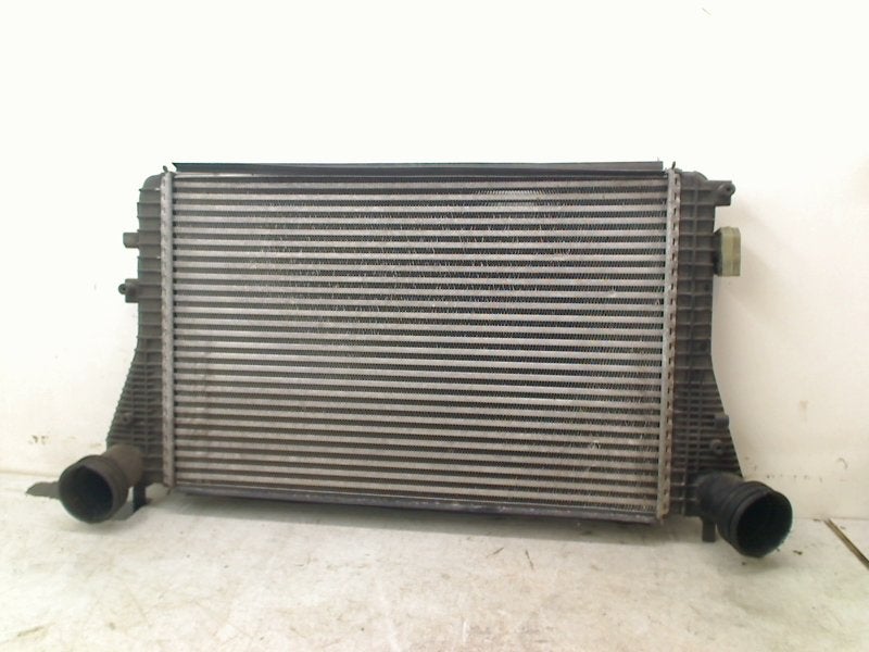 INTERCOOLER Volkswagen Golf VI (5K1) (1K0145803A), Gebruikt, Volkswagen, Volkswagen AG, Kundenbetreuung@volkswagen.de