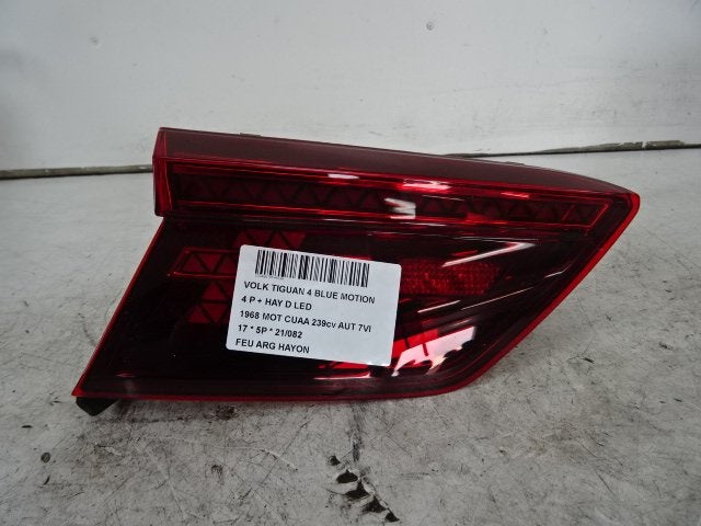 PANNEAU ARRIÈRE GAUCHE AVEC LAMPE Volkswagen Tiguan (AD1), Volkswagen, Volkswagen AG, Utilisé, Kundenbetreuung@volkswagen.de