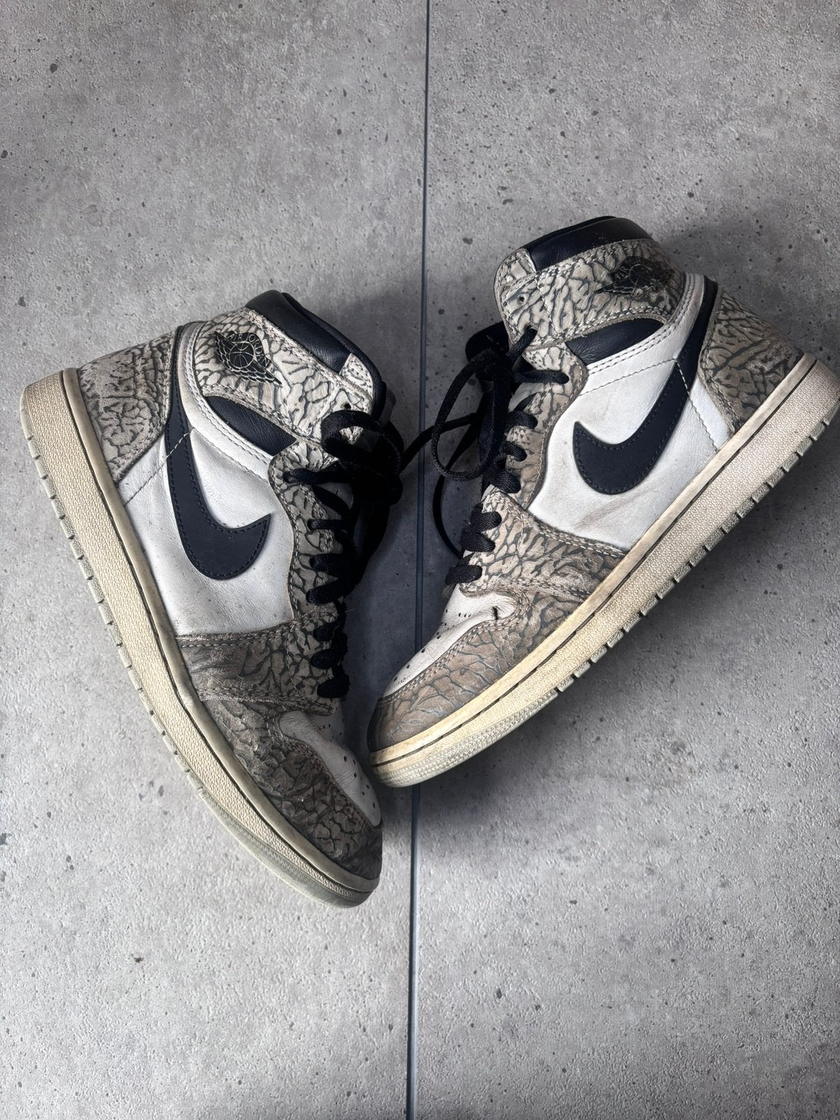 Jordan 1 High Grey 41, Vêtements | Hommes, Chaussures, Porté, Baskets, Autres couleurs, Enlèvement ou Envoi
