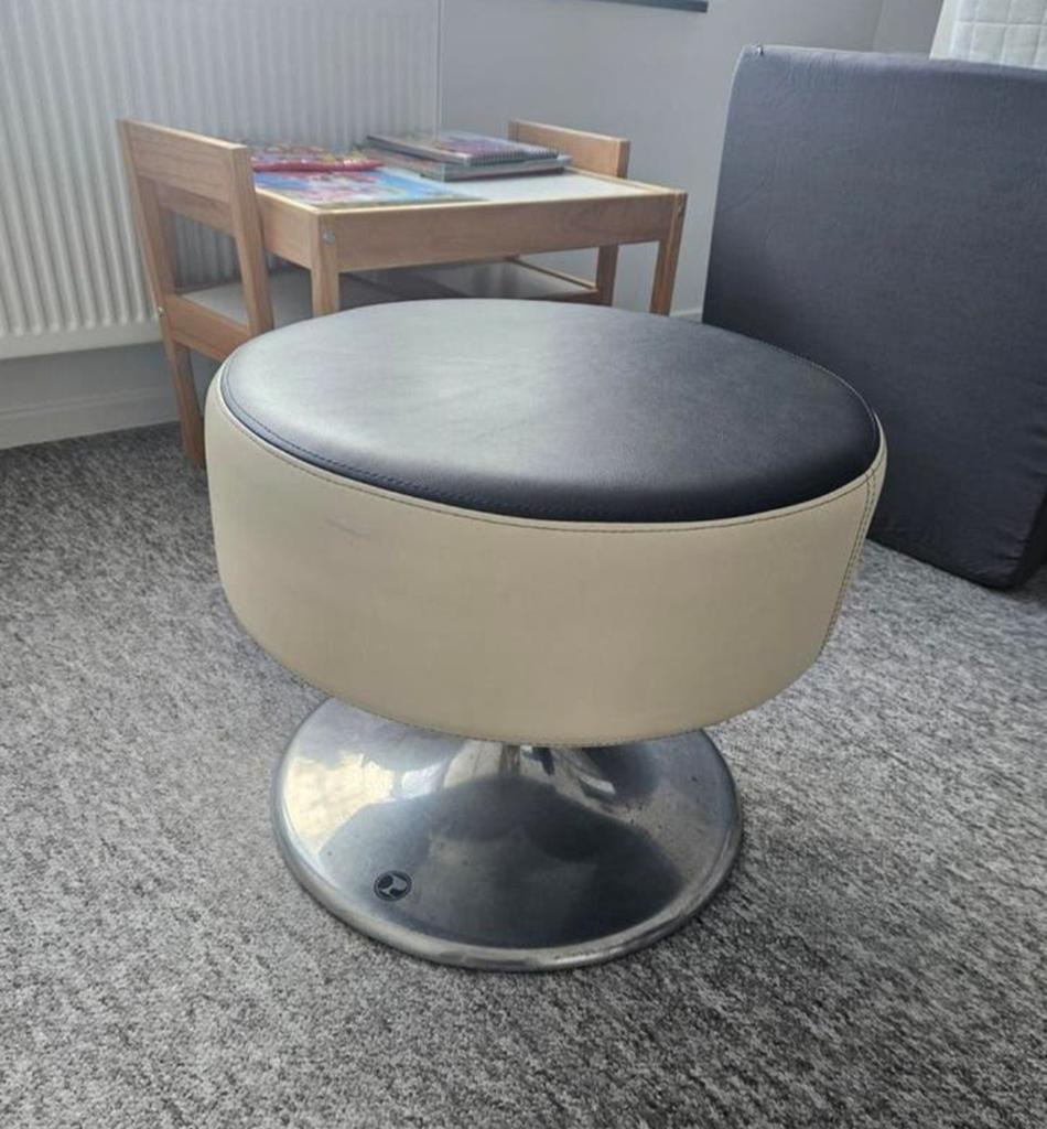 Poef, Maison & Meubles, Canapés | Repose-pieds & Poufs, Enlèvement ou Envoi, Cuir