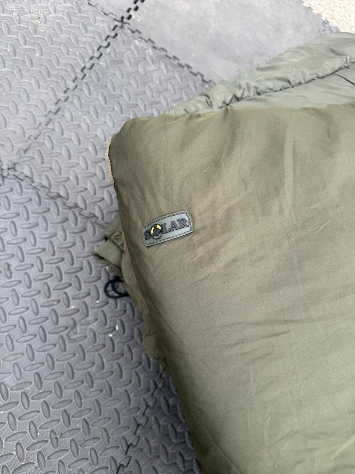 Solar SP Bedchair Cover  Slaapzak, Watersport en Boten, Hengelsport | Karpervissen, Ophalen, Zo goed als nieuw