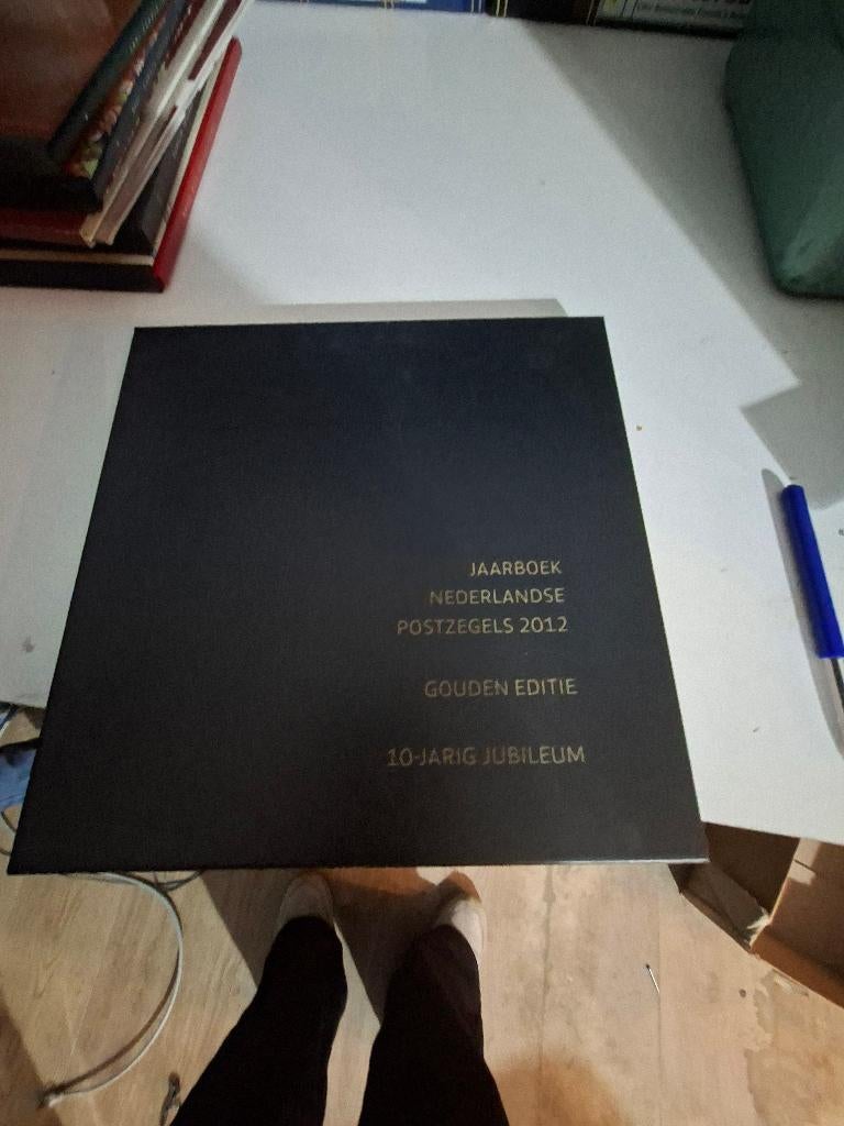 Luxe Jaarboek Nederlandse Postzegels 2012 gouden editie, Postzegels en Munten, Postzegels | Nederlandse Antillen en Aruba, Postfris