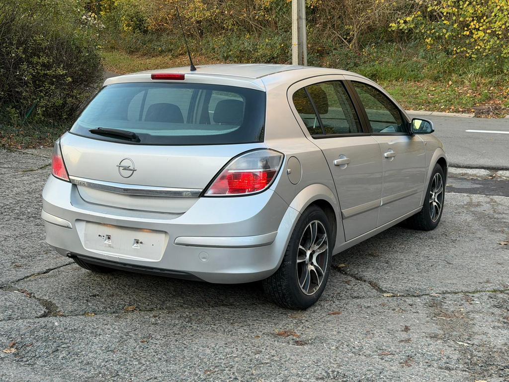Opel Astra H 1.6 essence 2007 prête à immatriculer, Bluetooth, Argent ou Gris, Achat, Entreprise