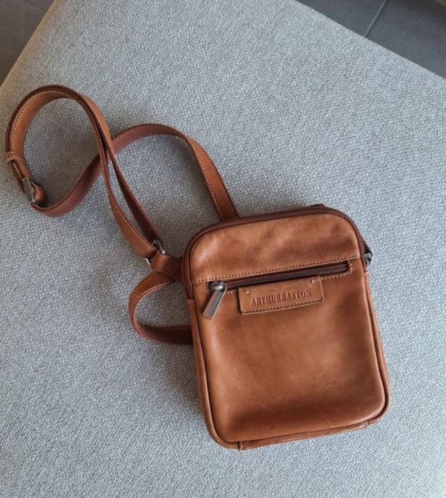 Saccoche homme, Neuf, Autres marques, Cuir, Brun