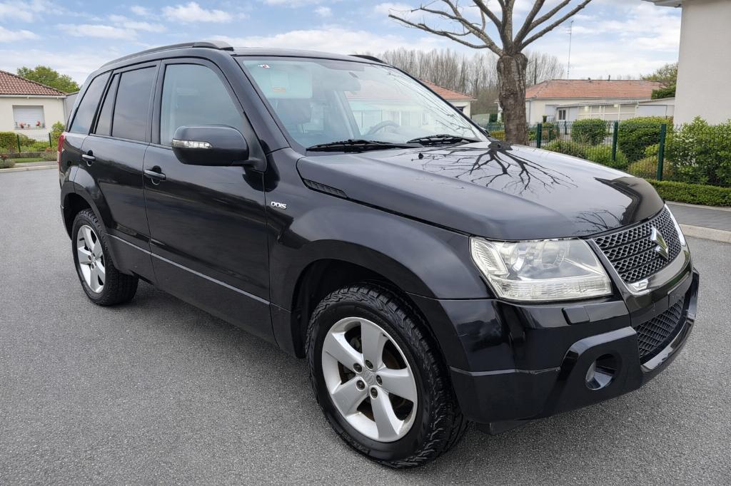 Suzuki grande Vitara 1.9 DDIS - faible kilométrage 4x4, Cuir, Euro 5, Achat, Entreprise