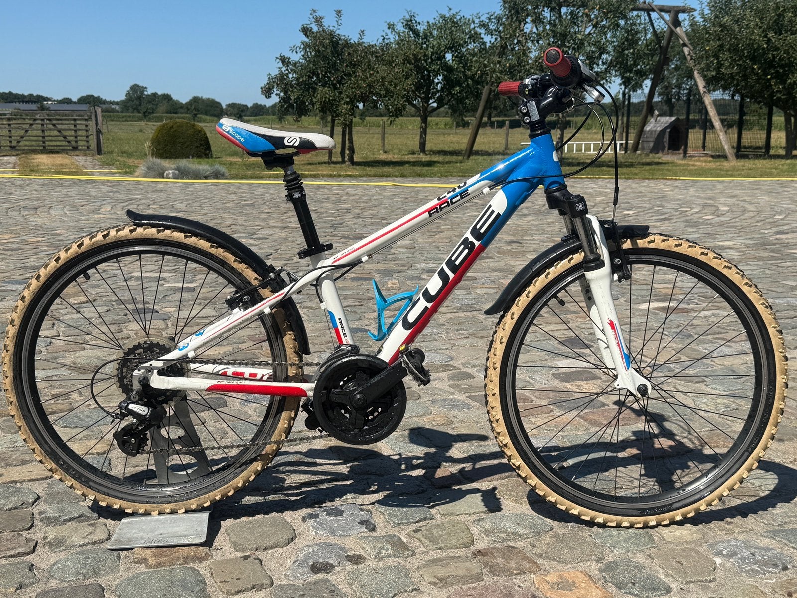 MTB Cube Race 240, Ophalen, Gebruikt