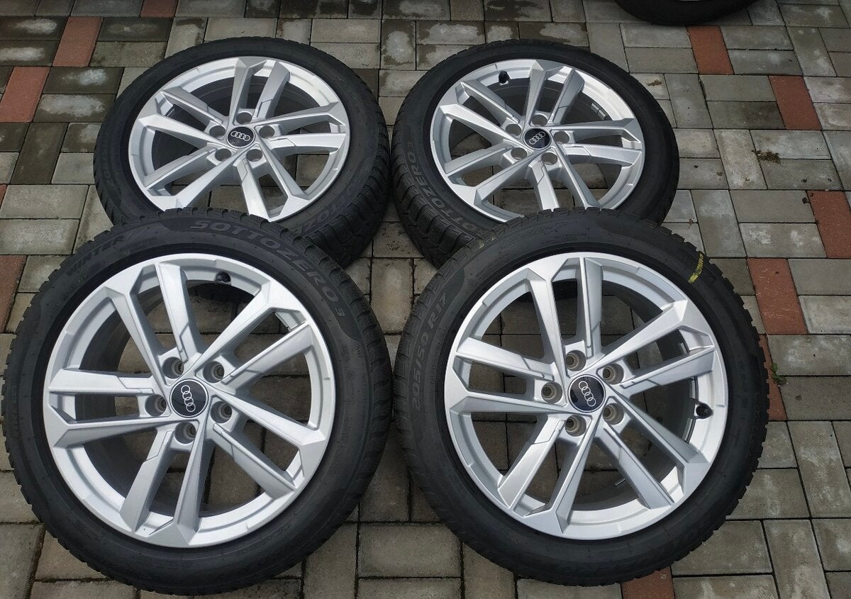 AUDI A3 8Y S-LINE WINTERSET 205/50/R17 PIRELLI, Auto-onderdelen, Banden en Velgen, Banden en Velgen, Winterbanden, 17 inch, 205 mm