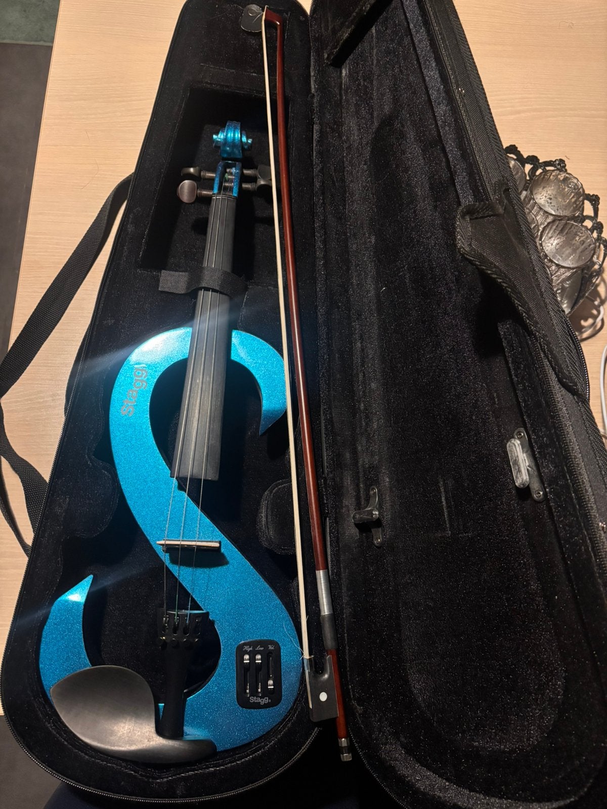Stagg Even X-4/4 BK, Musique & Instruments, Enlèvement, Utilisé
