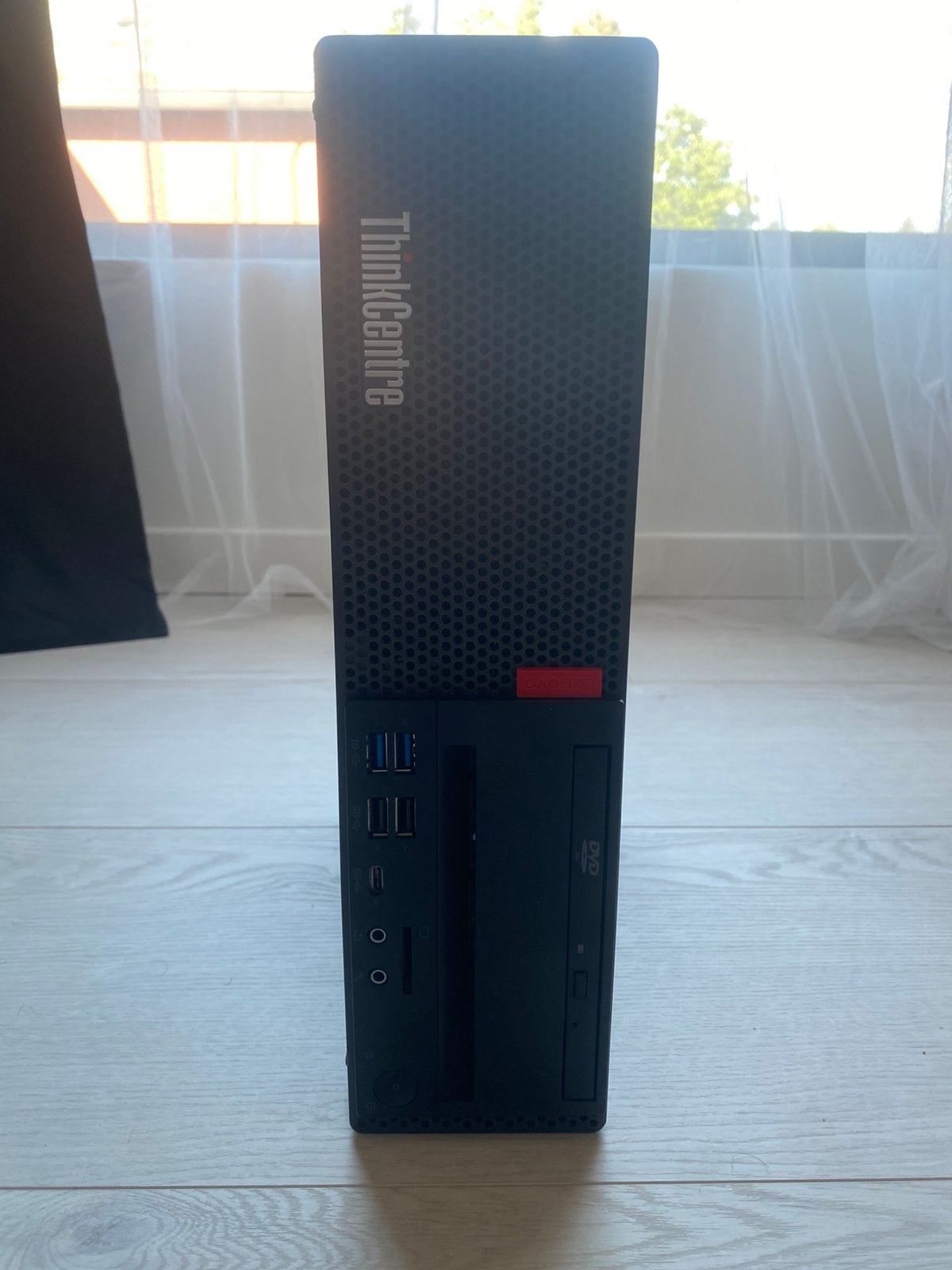 Ordinateur de bureau Lenovo ThinkCentre M920s, Enlèvement ou Envoi, 8 GB, 3 à 4 Ghz, Utilisé
