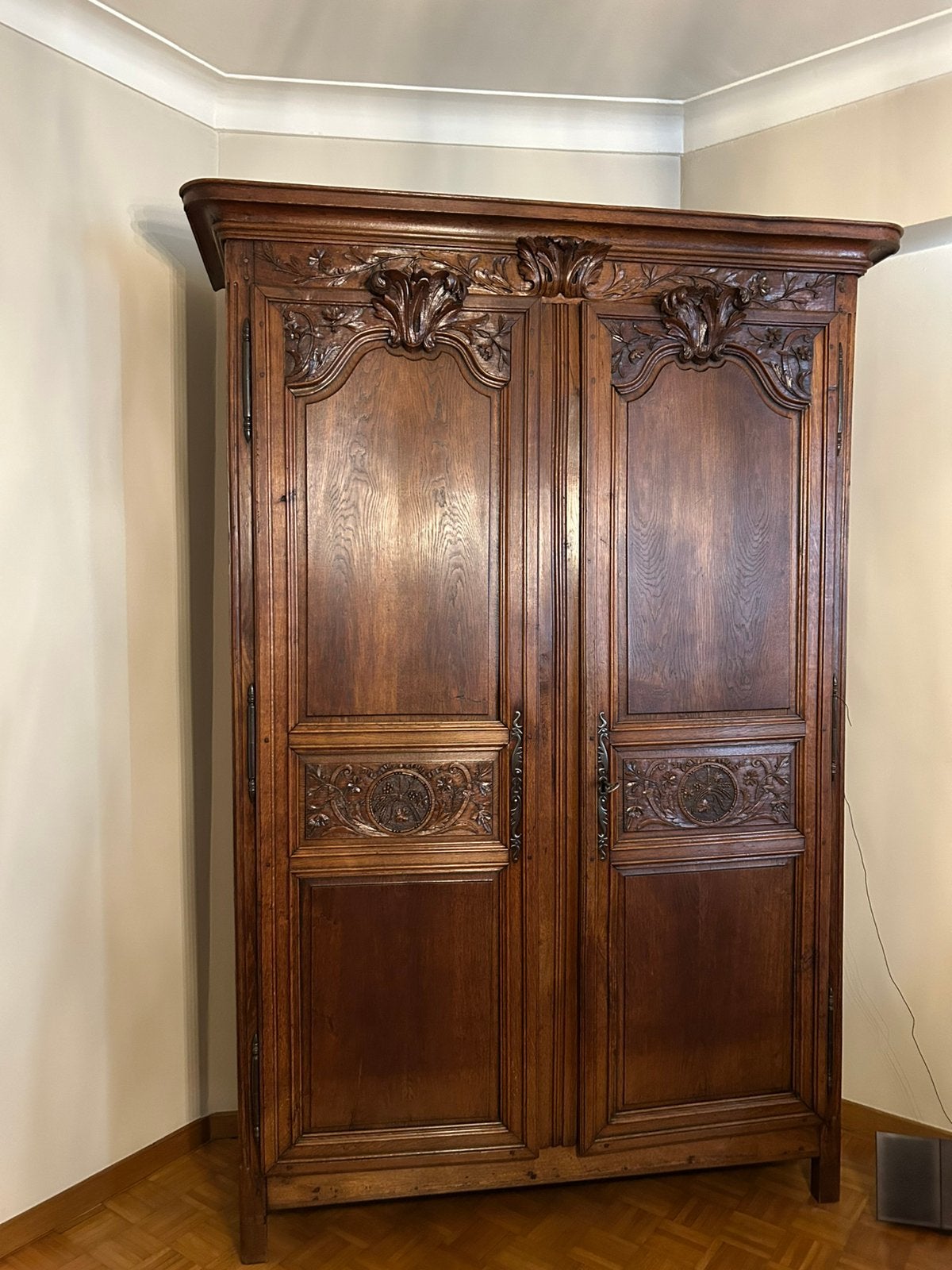 Antieke bruidskast, bruin eikenhout: 2m20 x 1m40, Ophalen