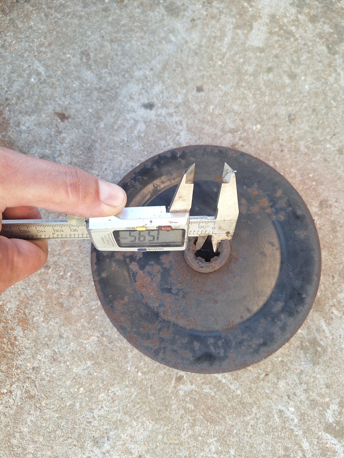 Poulie de motoculteur Honda et Kubota, Bricolage & Construction, Outillage | Fraiseuses, Enlèvement ou Envoi