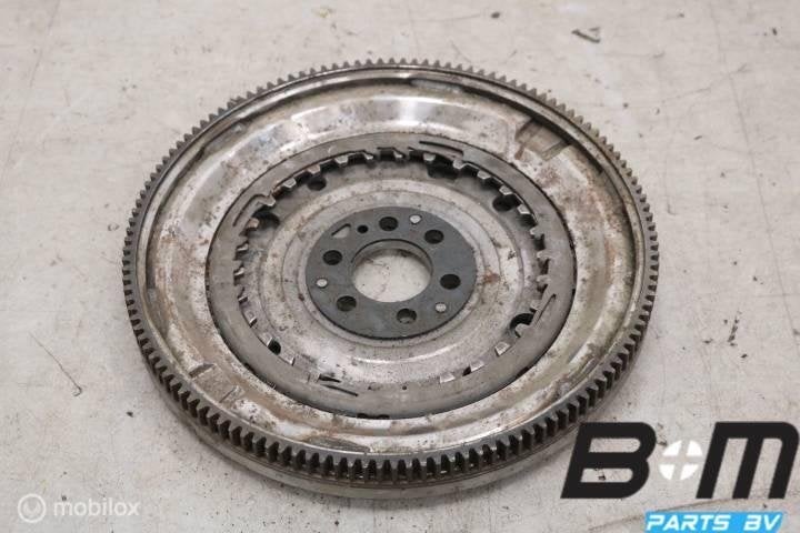 Vliegwiel VW Polo 6R 1.2 TDI 03F105266, Utilisé