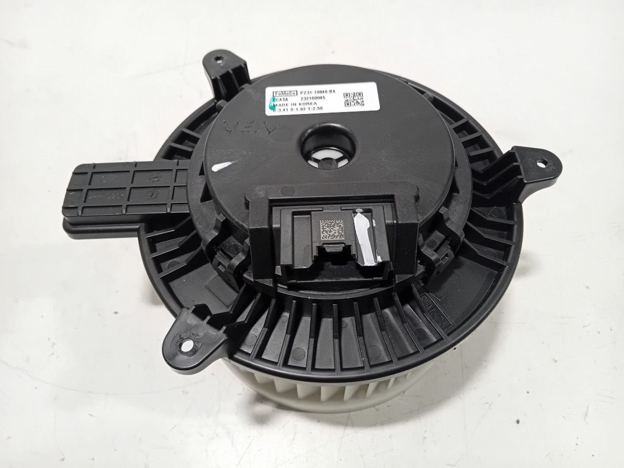 Kachel ventilator motor Ford Transit, Onderdelen@venauto.nl, Van der Ven Autorecycling B.V., Gebruikt, Ettenseweg 76, 4706 PB Roosendaal, The Netherlands