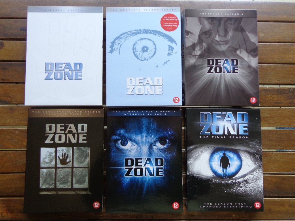 )))  Dead Zone  //  L' intégrale  6 Saisons  (((, Vanaf 16 jaar, Nederlands, Ophalen of Verzenden, Zo goed als nieuw