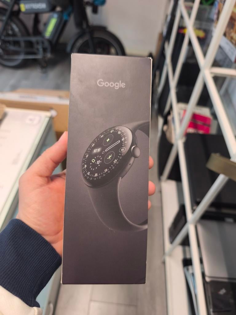 Google Pixel Watch 4 41 mm Nouveau !, Enlèvement ou Envoi