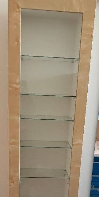 Bertby vitrine hangkast Ikea, Ophalen, Gebruikt