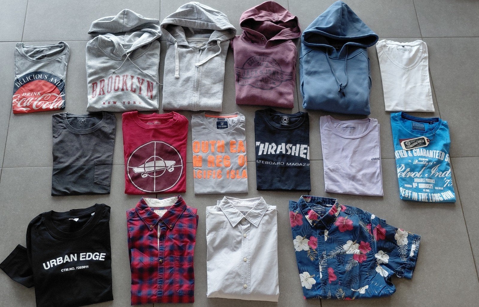lot de vêtements homme taille M 16 pièces, Enlèvement