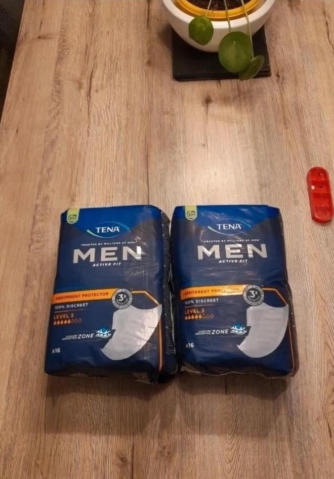 2x Tena pour hommes niveau 3, Divers, Enlèvement ou Envoi, Neuf