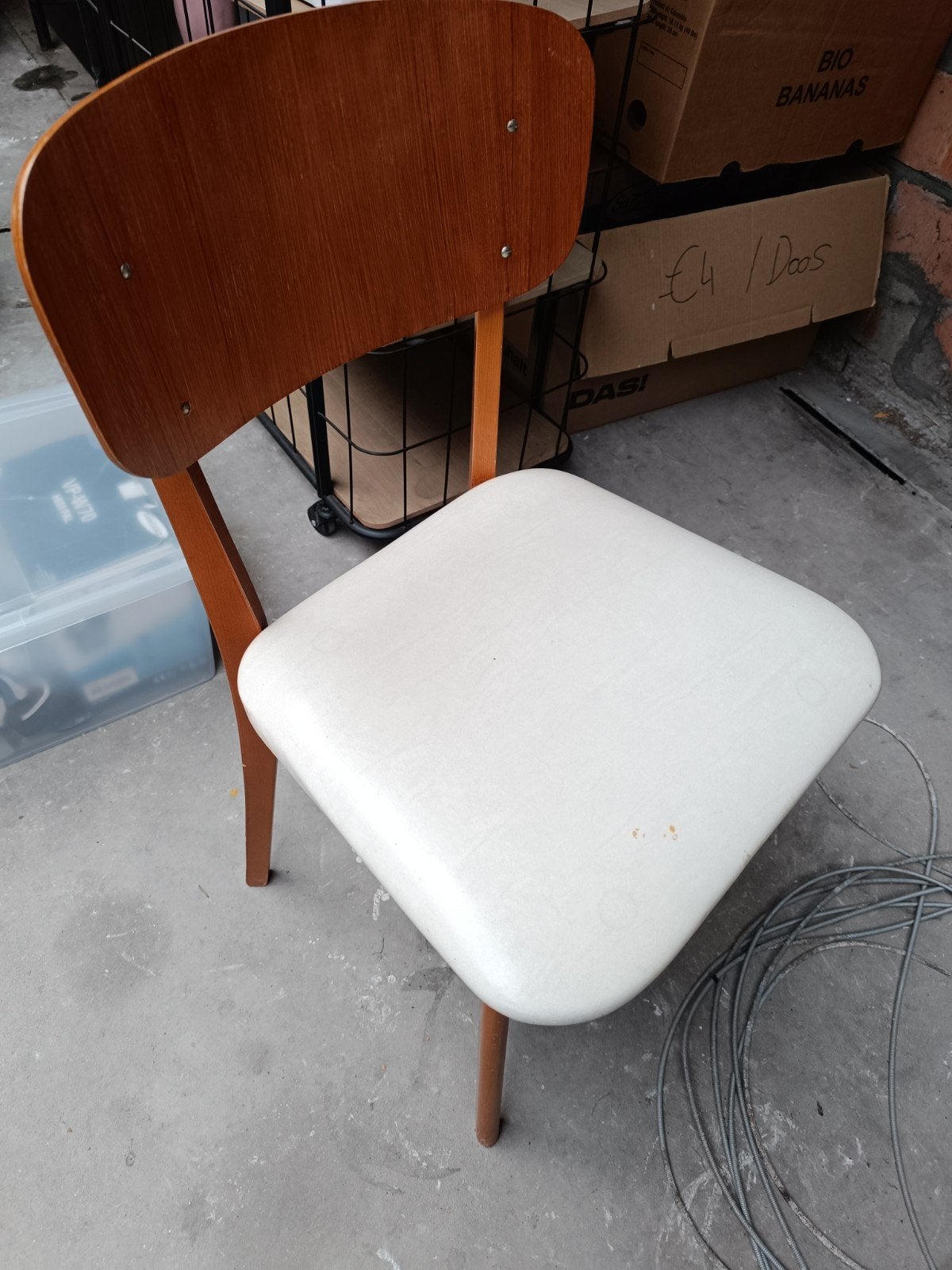 Retro Stoel, Ophalen