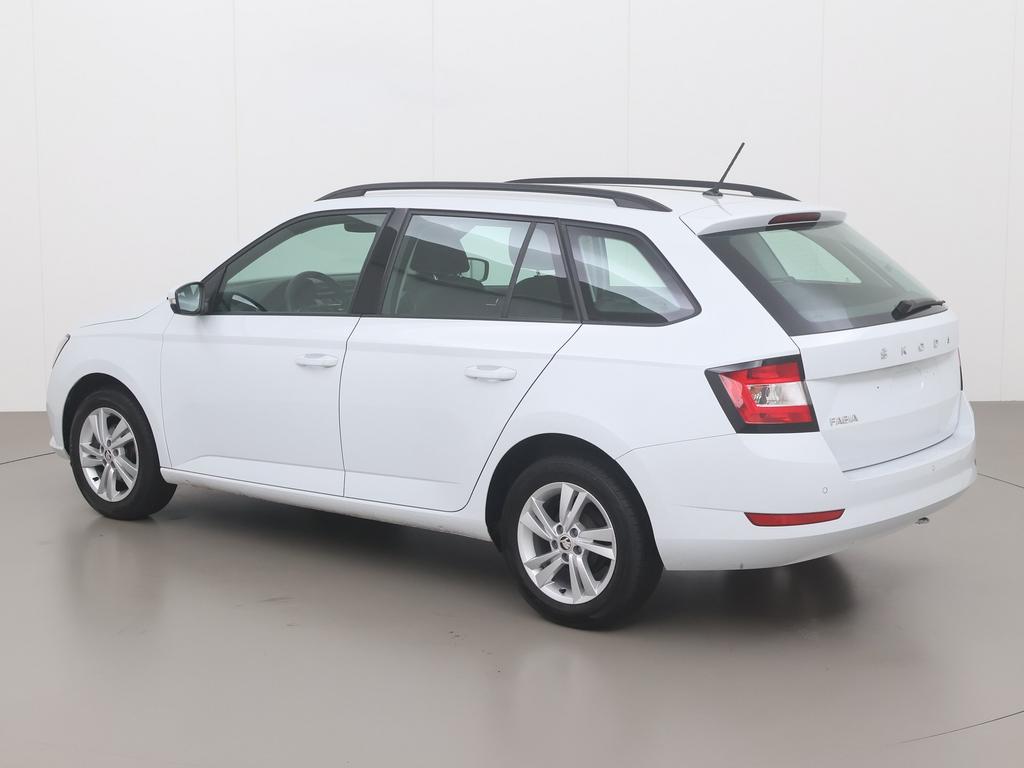 Skoda Fabia combi TSI ambition 95, Autos, Achat, Entreprise, Boîte manuelle, Verrouillage central