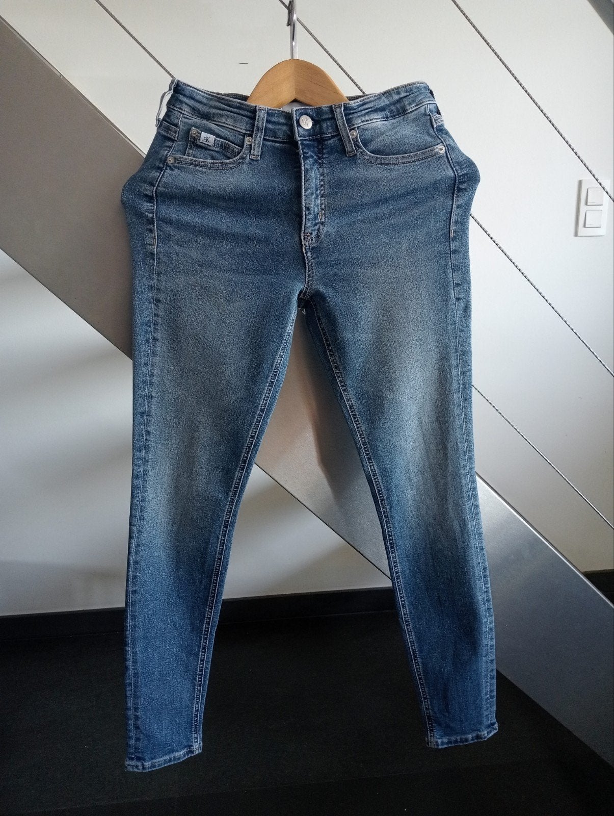 Jeans broek Calvin Klein maat W27xL30, Vêtements | Femmes, Enlèvement ou Envoi, Bleu, Calvin Klein, Comme neuf