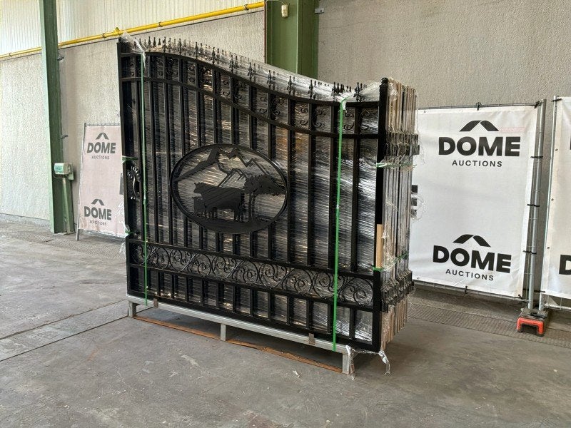 Double portail d'entrée « Koe » (non utilisé)