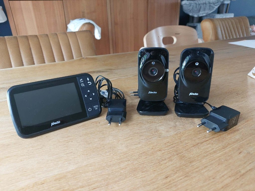 Alecto DVM149 babyfoon met 2 camera's, Ophalen, Gebruikt, 250 meter of meer, Camera