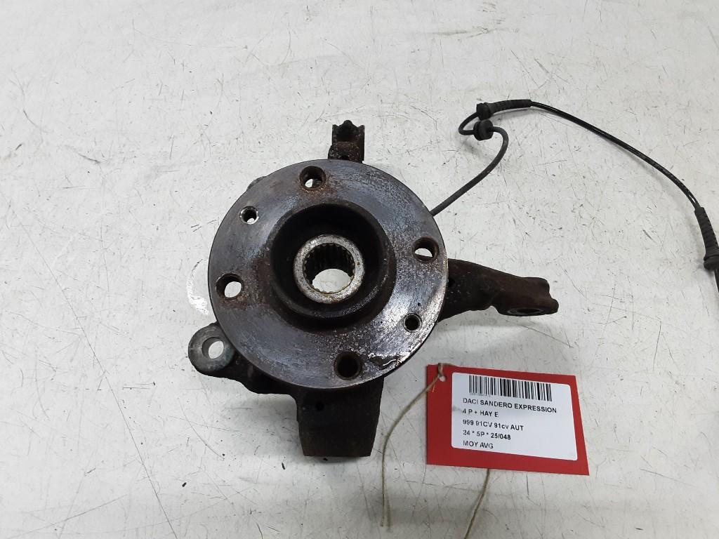 WIELNAAF LINKS VOOR Dacia Sandero III (01-2019/-), Dacia, Gebruikt, Mevr. I. Hauben, Rue de l'Espoir 34 34
4030  GRIVEGNÉE, BE
